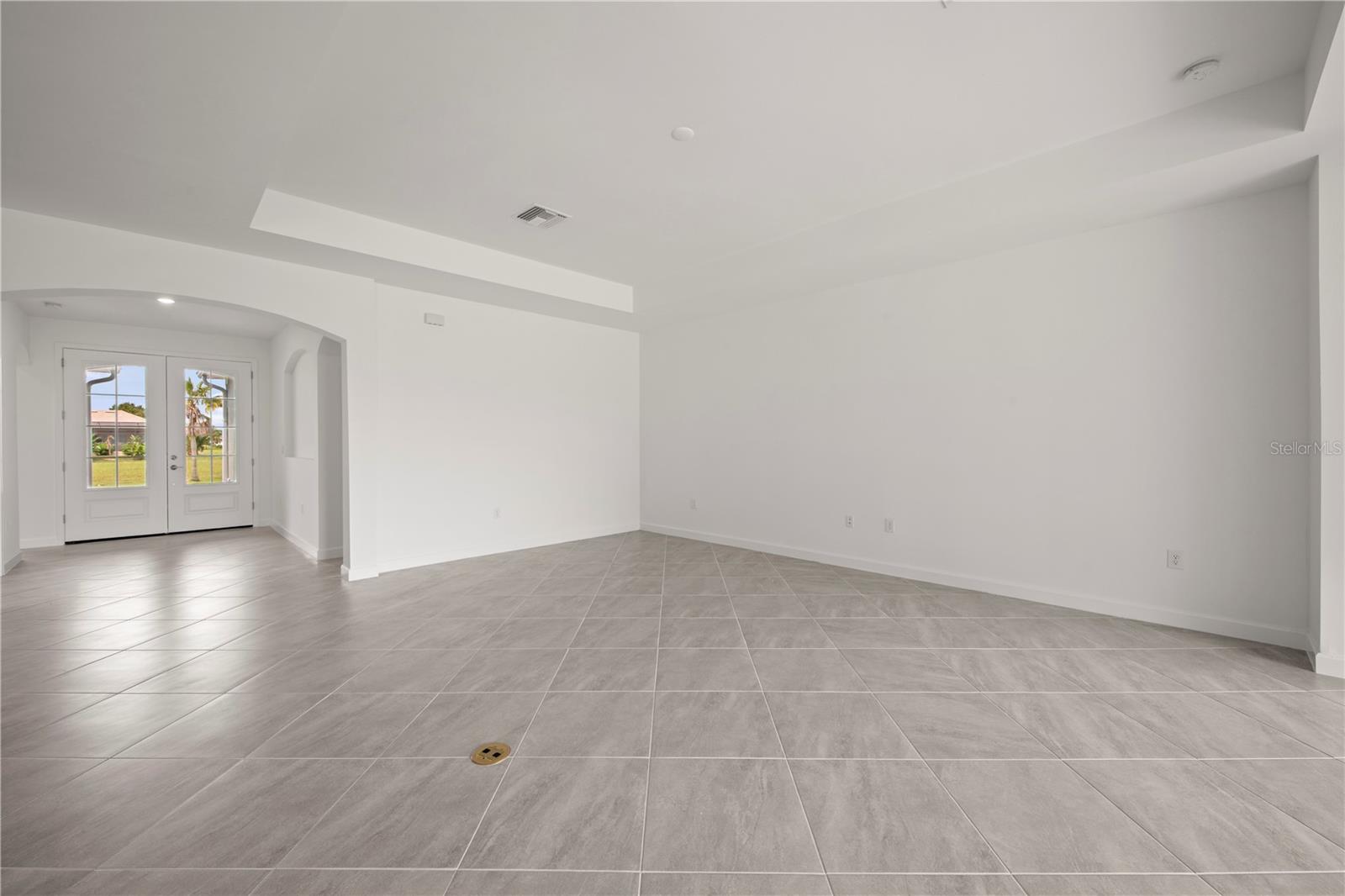 Image 13 of 31 For 8507 Saint Kitts Circle