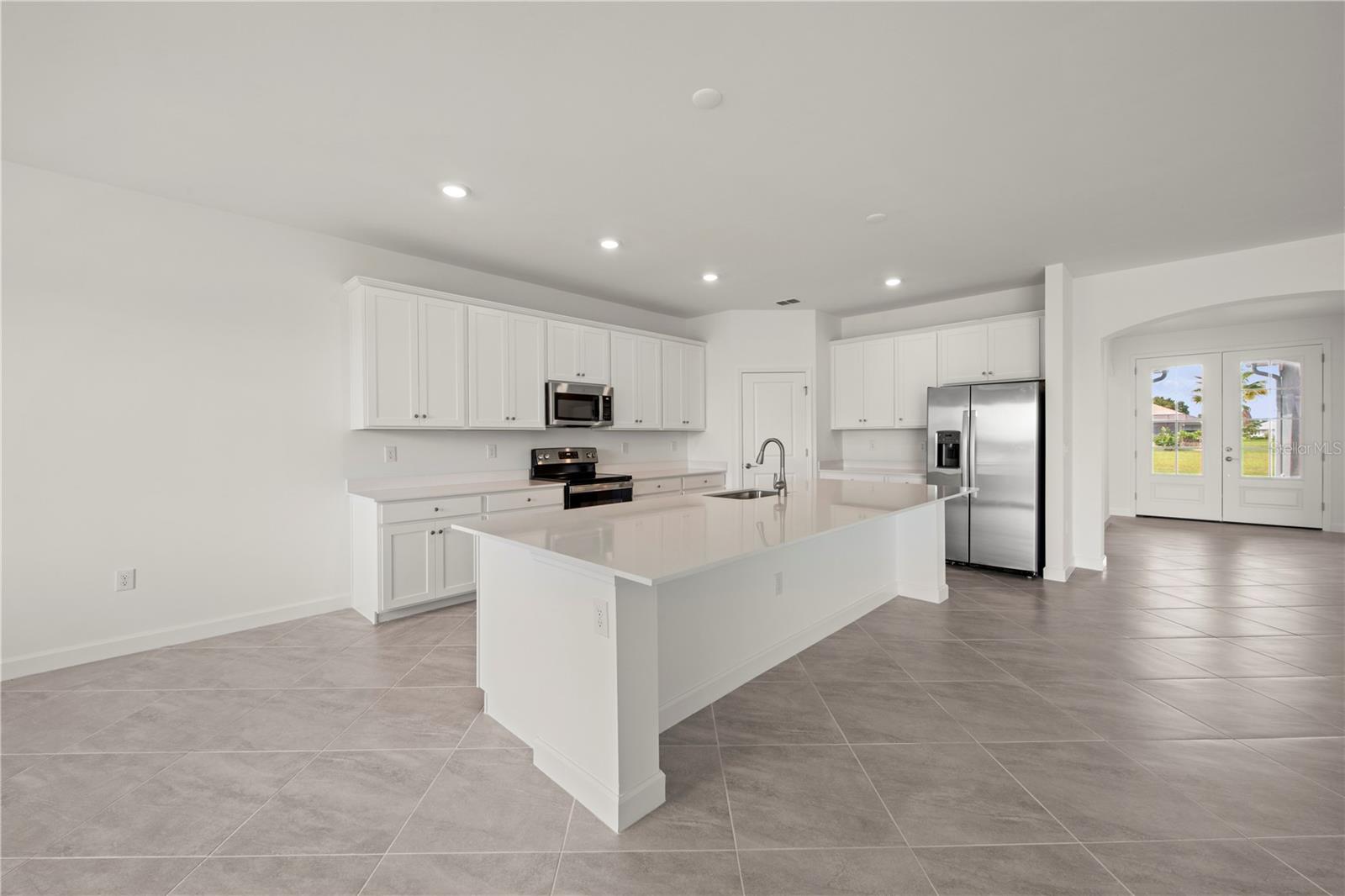 Image 18 of 31 For 8507 Saint Kitts Circle