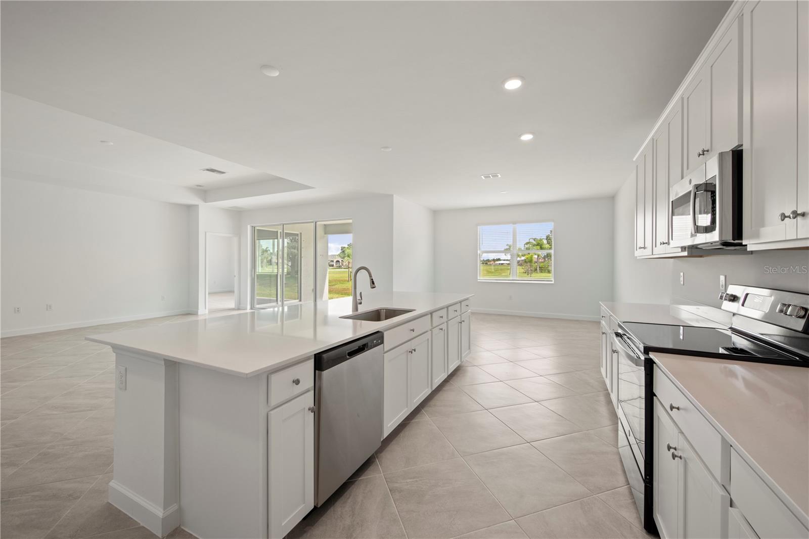 Image 20 of 31 For 8507 Saint Kitts Circle