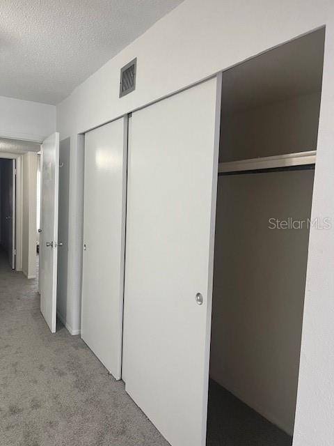 Listing photo id 19 for 2360 Irish Lane 50