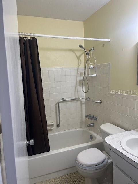 Listing photo id 20 for 2360 Irish Lane 50