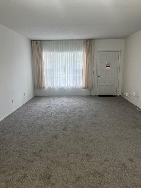 Listing photo id 3 for 2360 Irish Lane 50