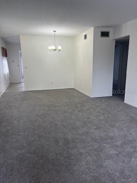 Listing photo id 6 for 2360 Irish Lane 50