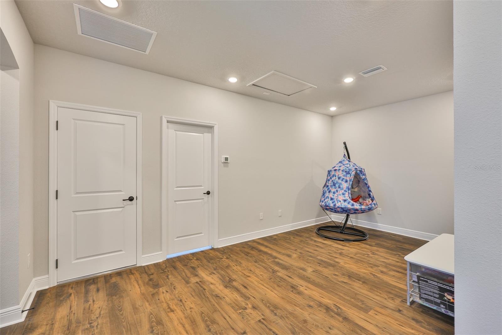 Image 40 of 87 For 5313 Del Coronado Drive