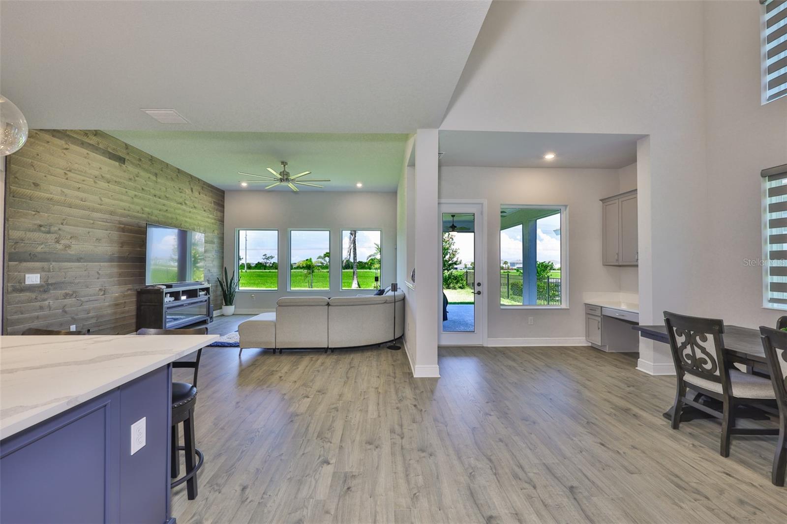 Image 7 of 87 For 5313 Del Coronado Drive