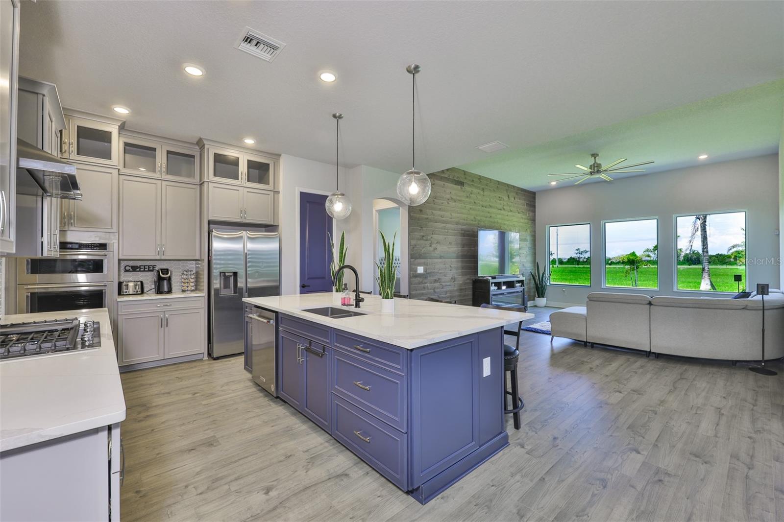 Image 8 of 87 For 5313 Del Coronado Drive