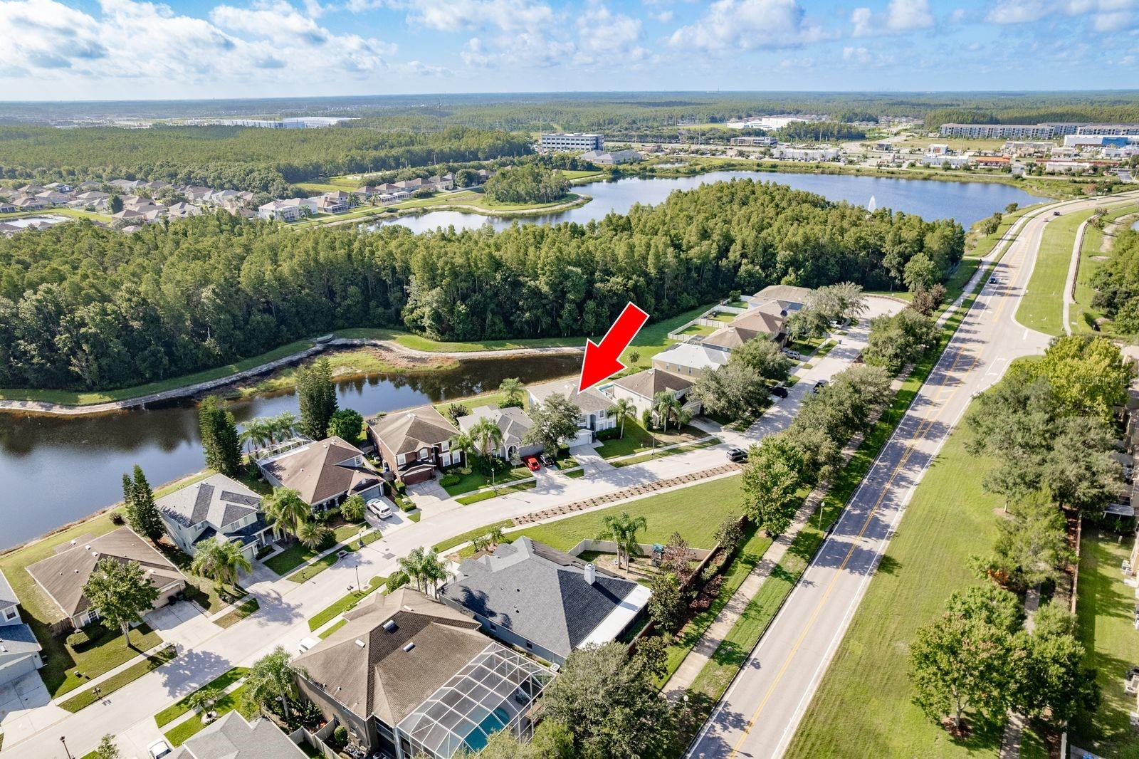 Listing photo id 0 for 2944 Downan Point Drive