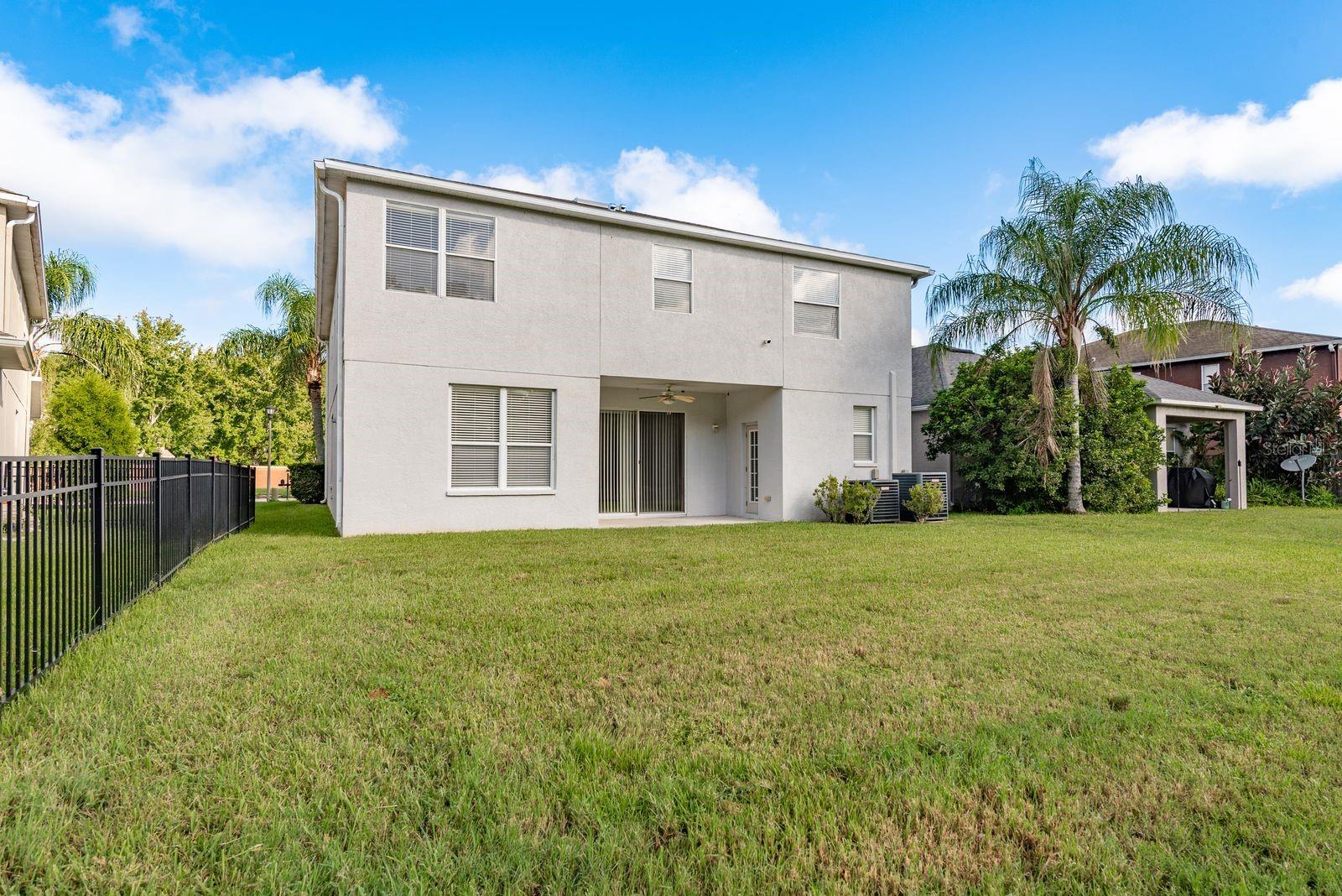 Listing photo id 42 for 2944 Downan Point Drive