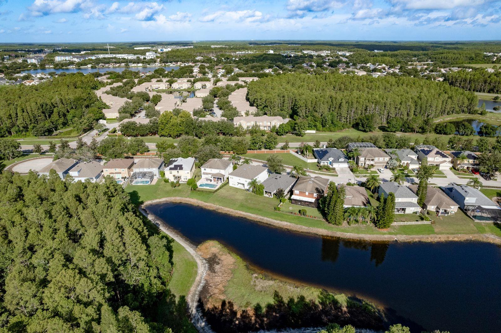 Listing photo id 47 for 2944 Downan Point Drive