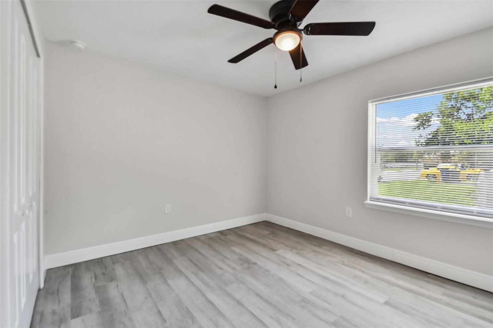 Image 15 of 20 For 719 Bon Air Street