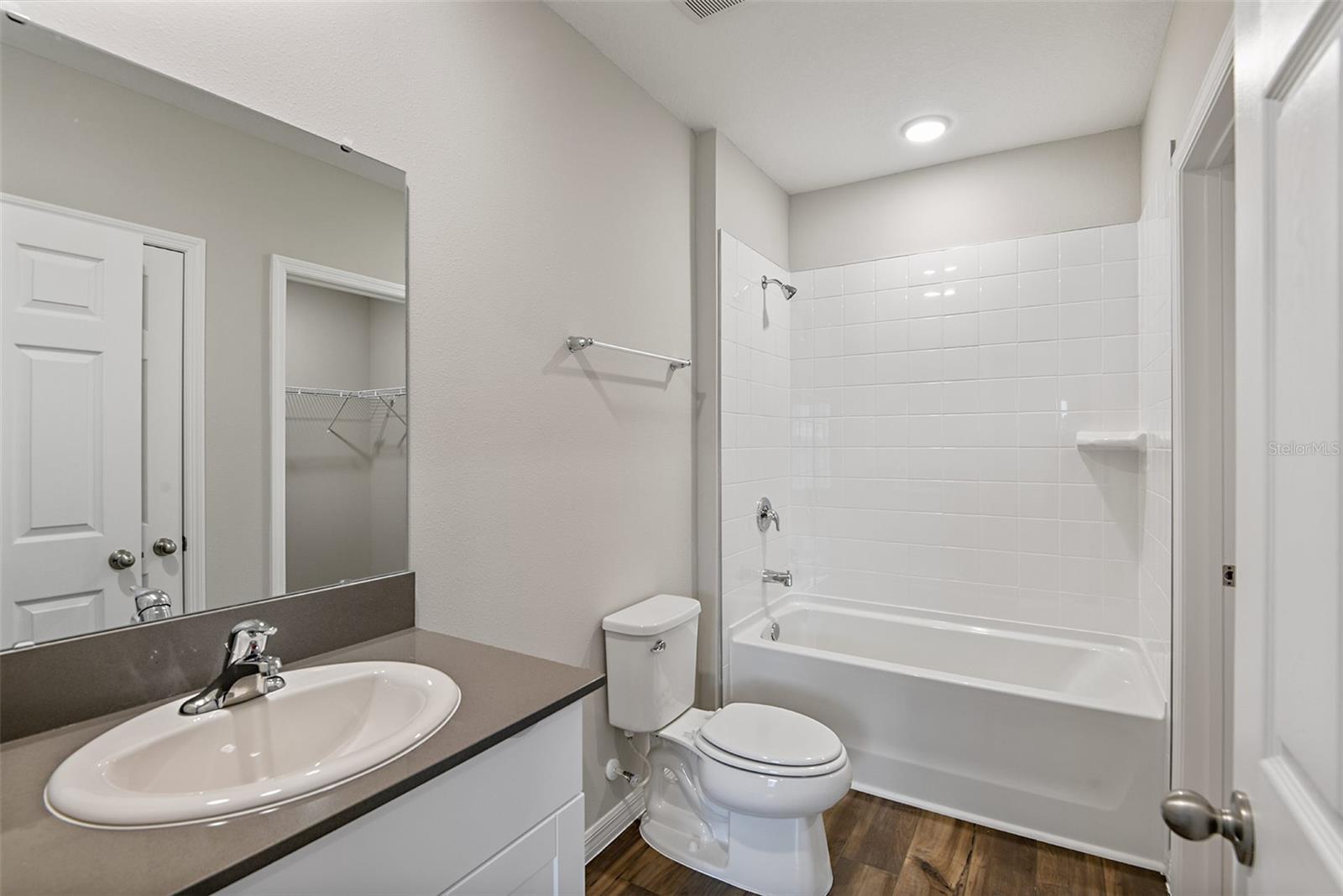 Image 14 of 22 For 4127 River Beacon Boulevard