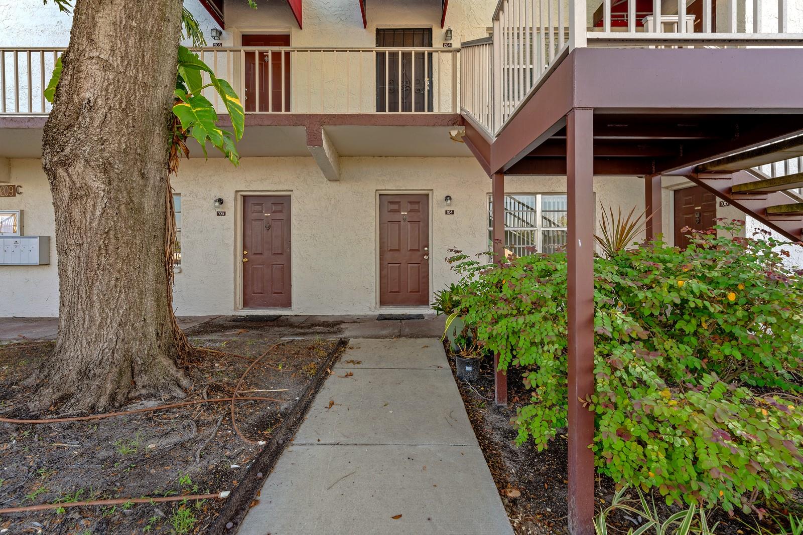 Details for 9209 Tudor Drive C104, TAMPA, FL 33615
