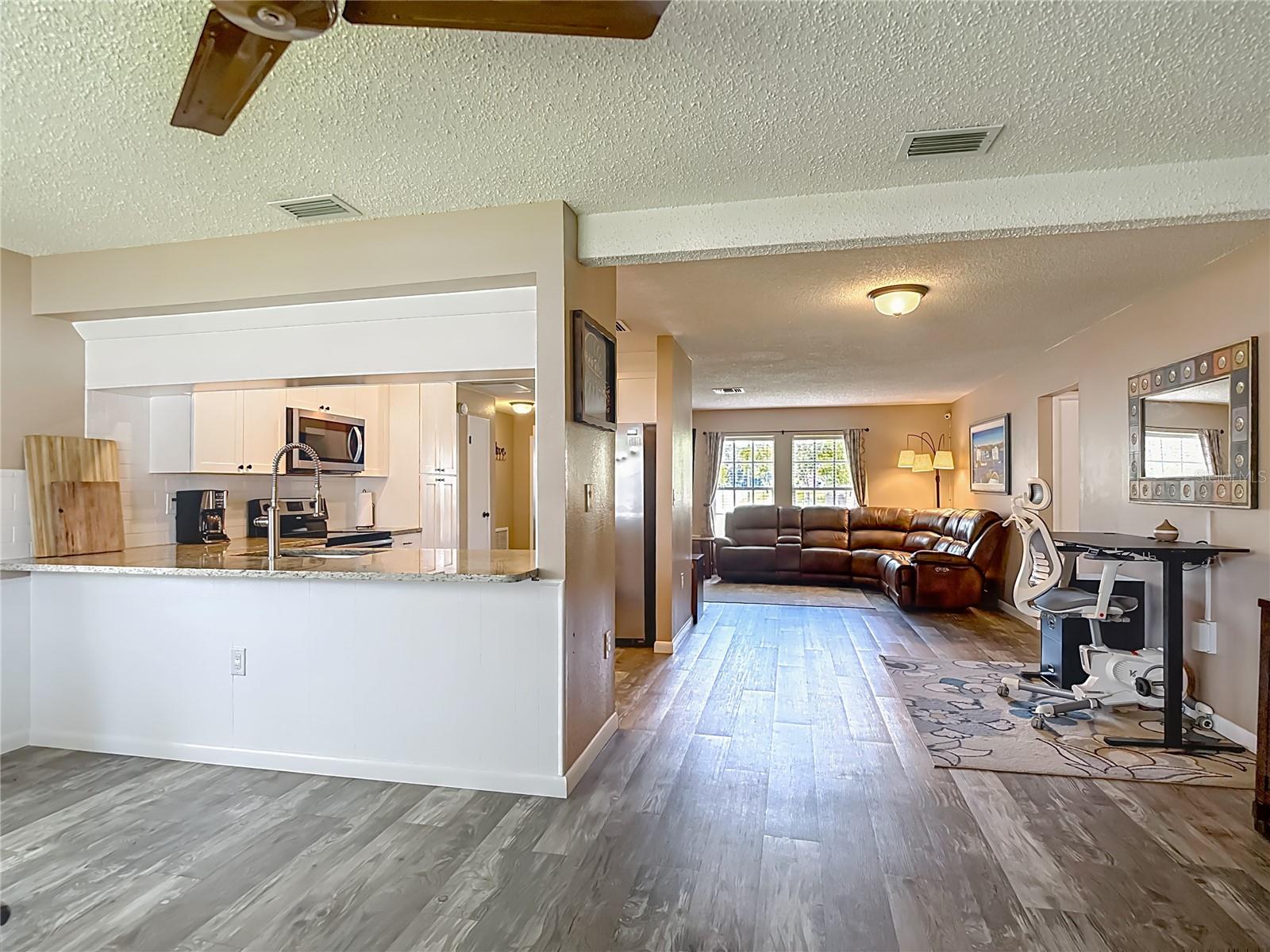 Image 21 of 54 For 11100 Salt Tree Drive