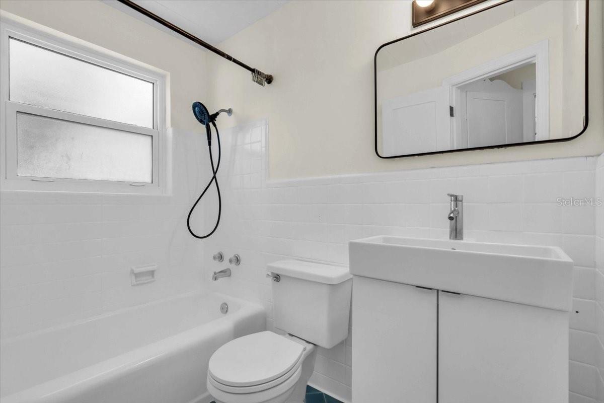 Image 14 of 43 For 2801 Tifton Street S