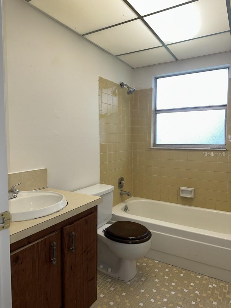 Image 12 of 19 For 7608 Sanibel Circle