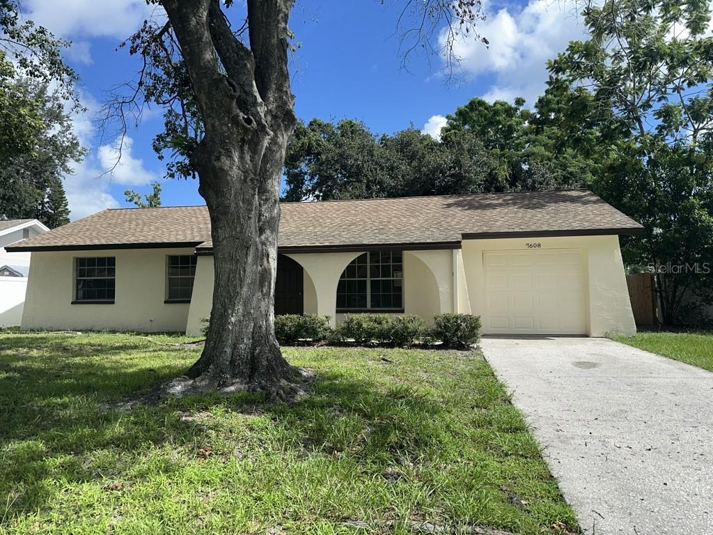 Image 2 of 19 For 7608 Sanibel Circle