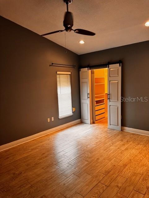 Image 15 of 44 For 2519 Southern Oak Circle