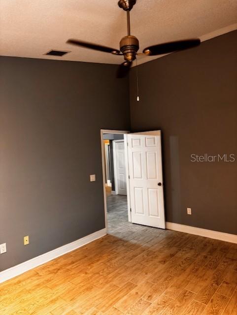Image 17 of 44 For 2519 Southern Oak Circle