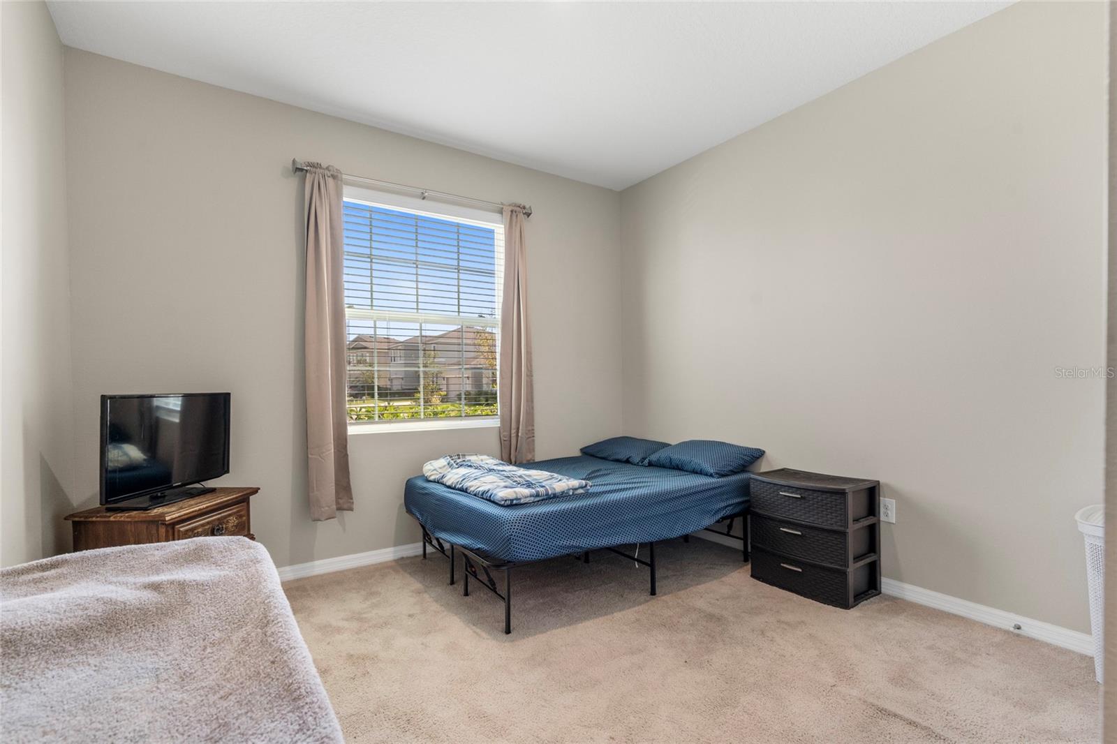 Image 12 of 46 For 3914 Lively Coral Place