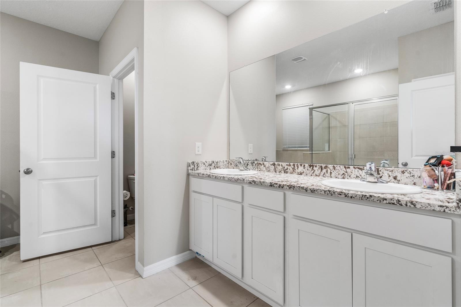 Image 22 of 46 For 3914 Lively Coral Place