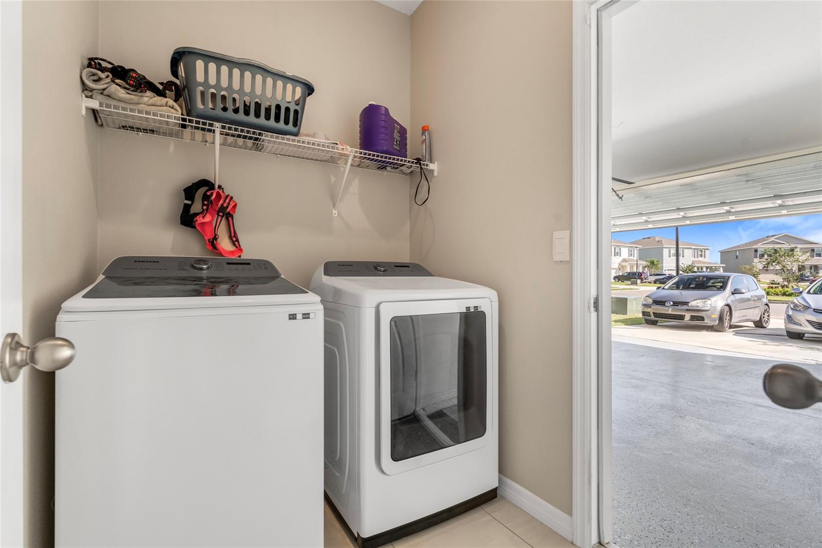 Image 26 of 46 For 3914 Lively Coral Place