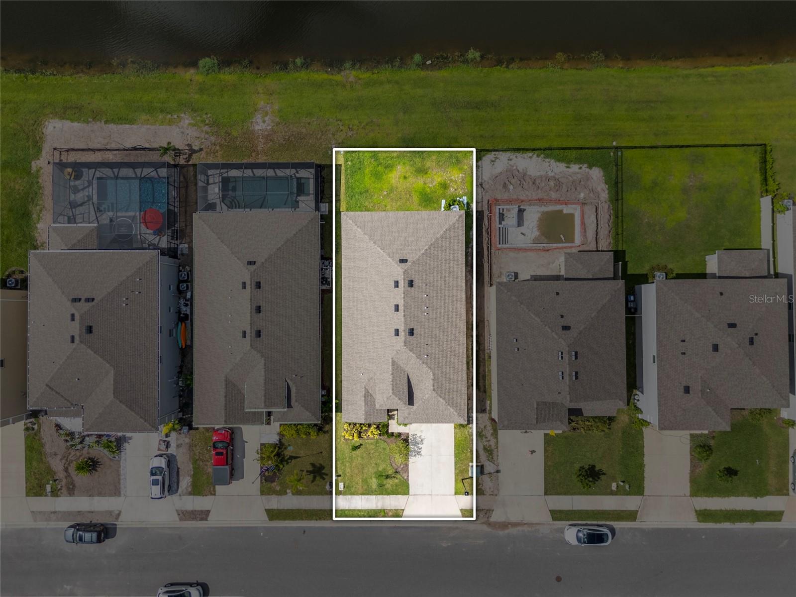 Image 36 of 46 For 3914 Lively Coral Place