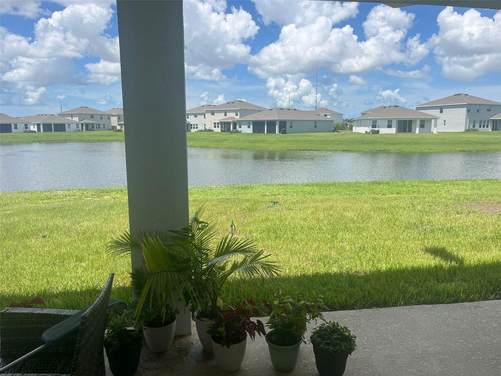 Image 6 of 7 For 3914 Lively Coral Place