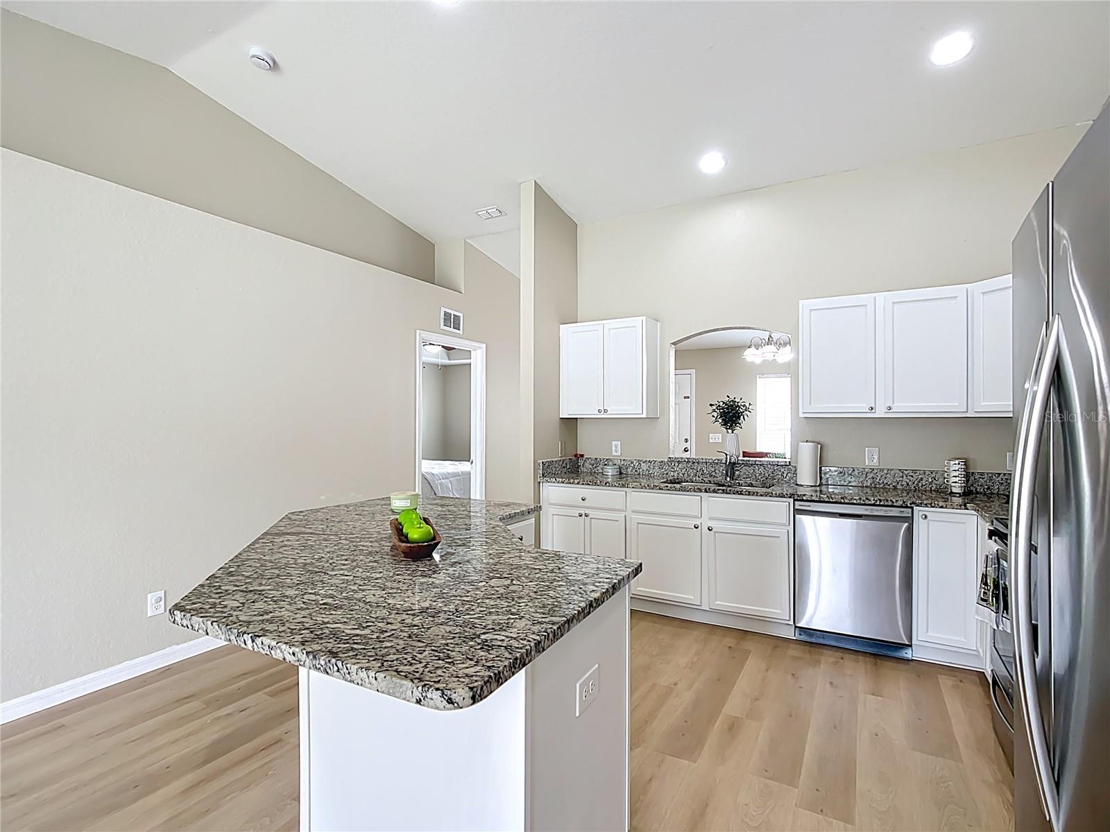 Image 18 of 41 For 1639 Saddlehorn Drive