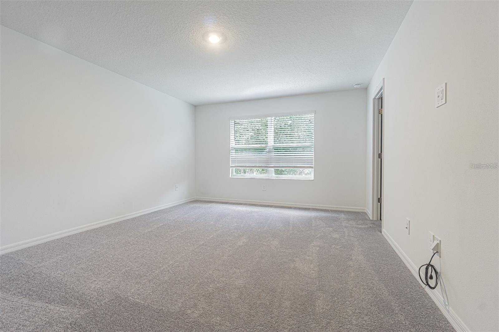 Image 10 of 21 For 10443 Lavender Aster Trail