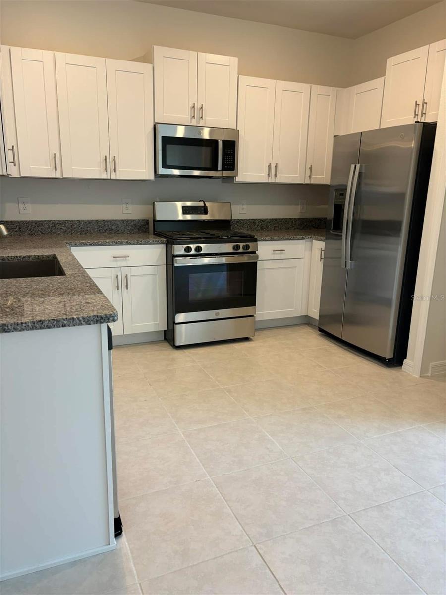 Image 2 of 6 For 8254 Corner Pine Way