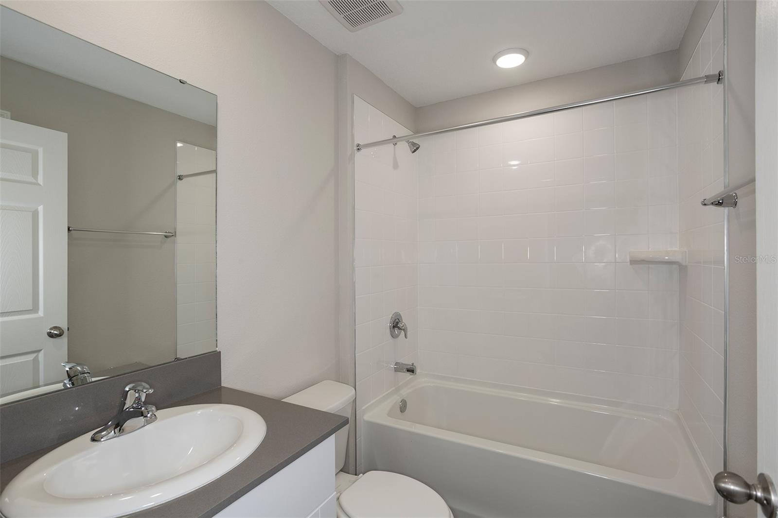 Image 15 of 16 For 4135 River Beacon Boulevard