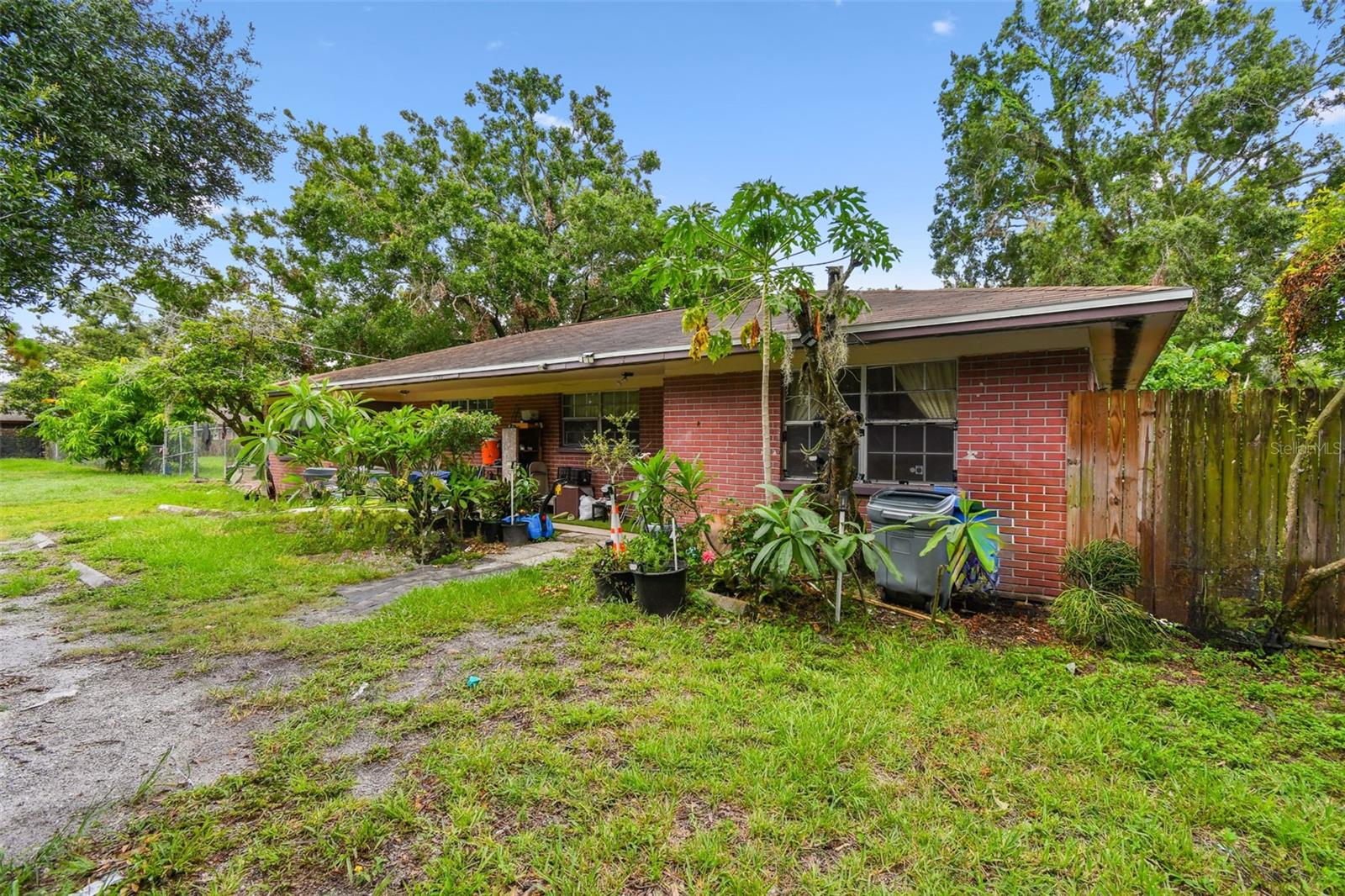 Image 4 of 44 For 1805 139th Avenue 1