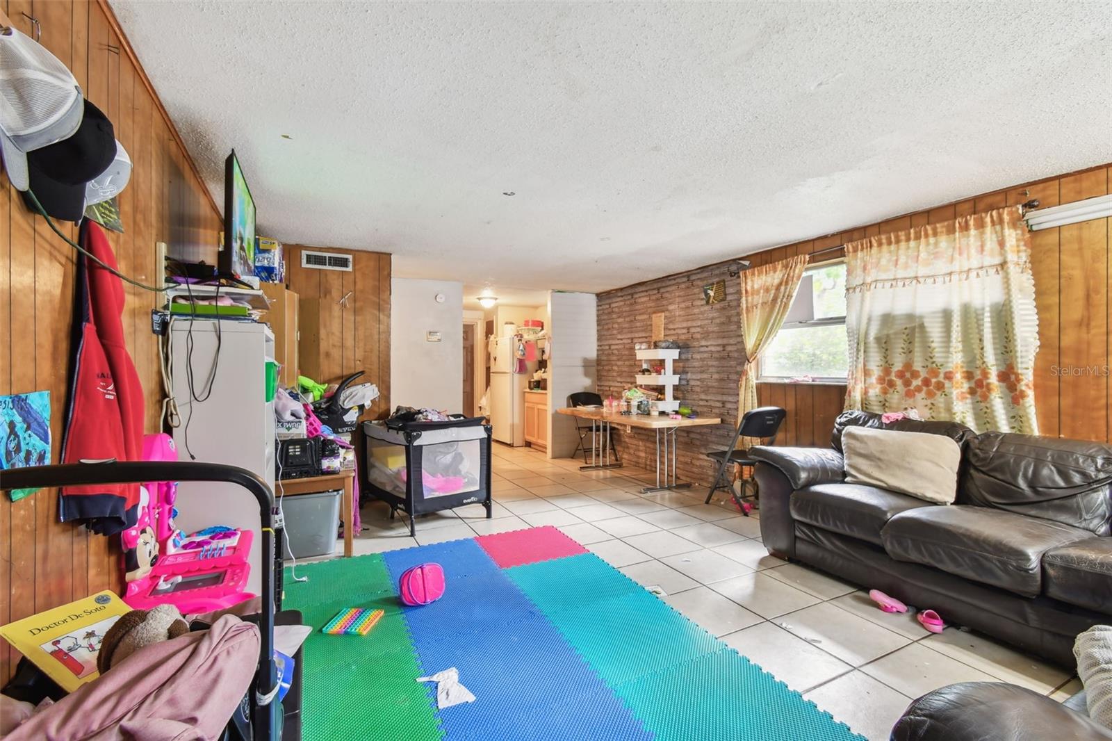 Image 9 of 44 For 1805 139th Avenue 1