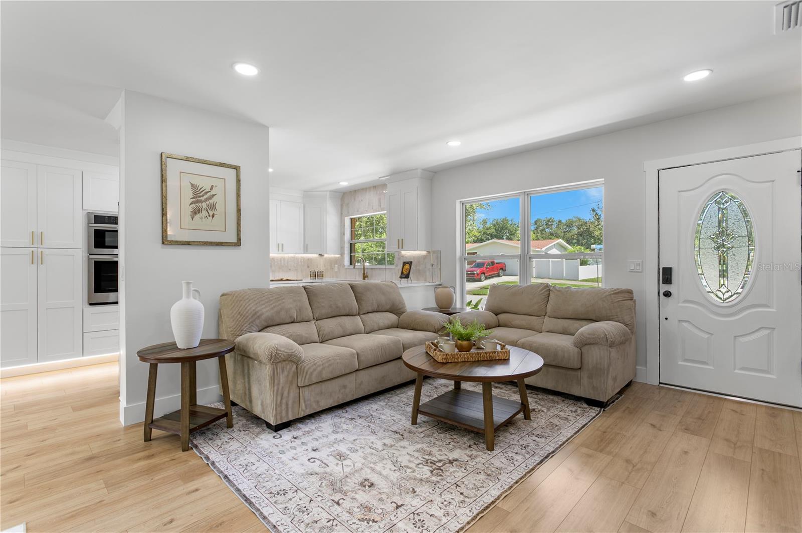 Image 7 of 44 For 1413 Croydon Drive
