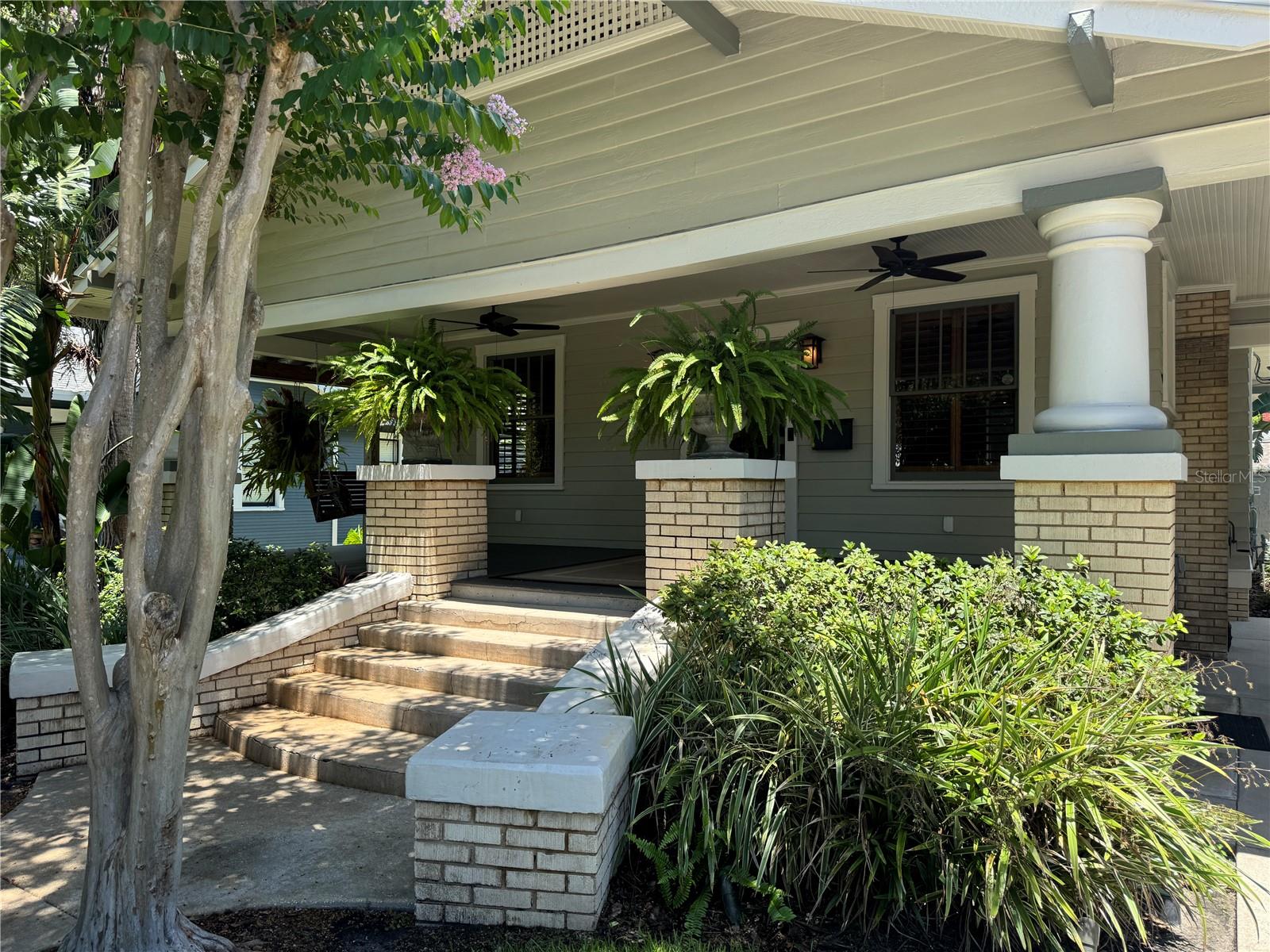 Listing photo id 9 for 5301 Branch Avenue