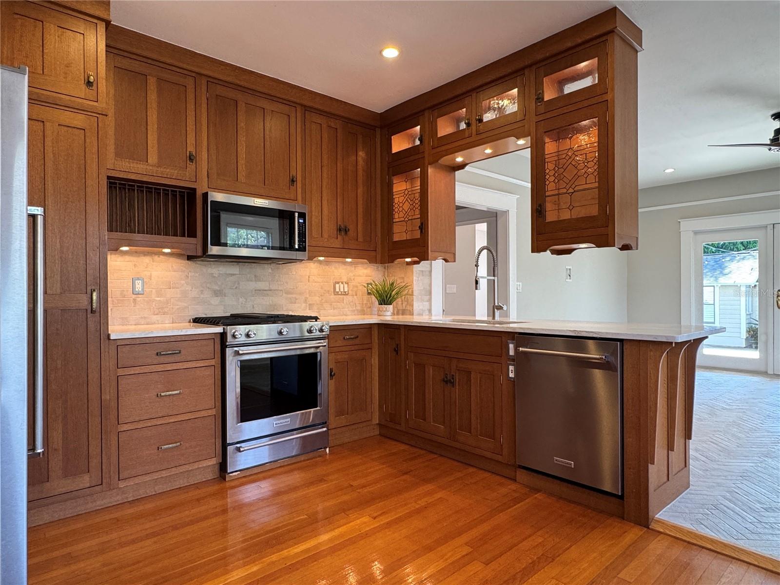 Listing photo id 21 for 5301 Branch Avenue