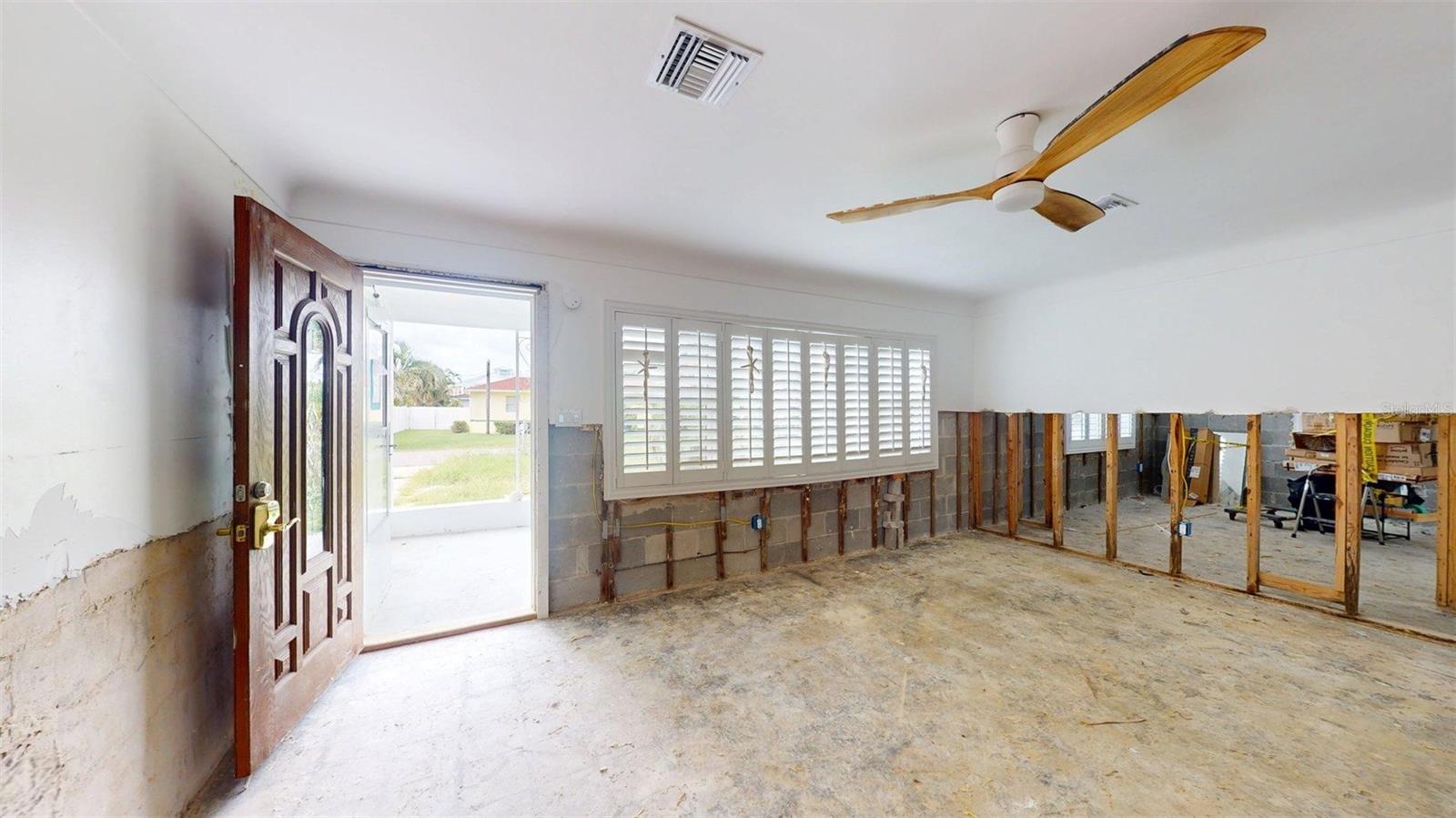 Image 10 of 38 For 15802 2nd Street E