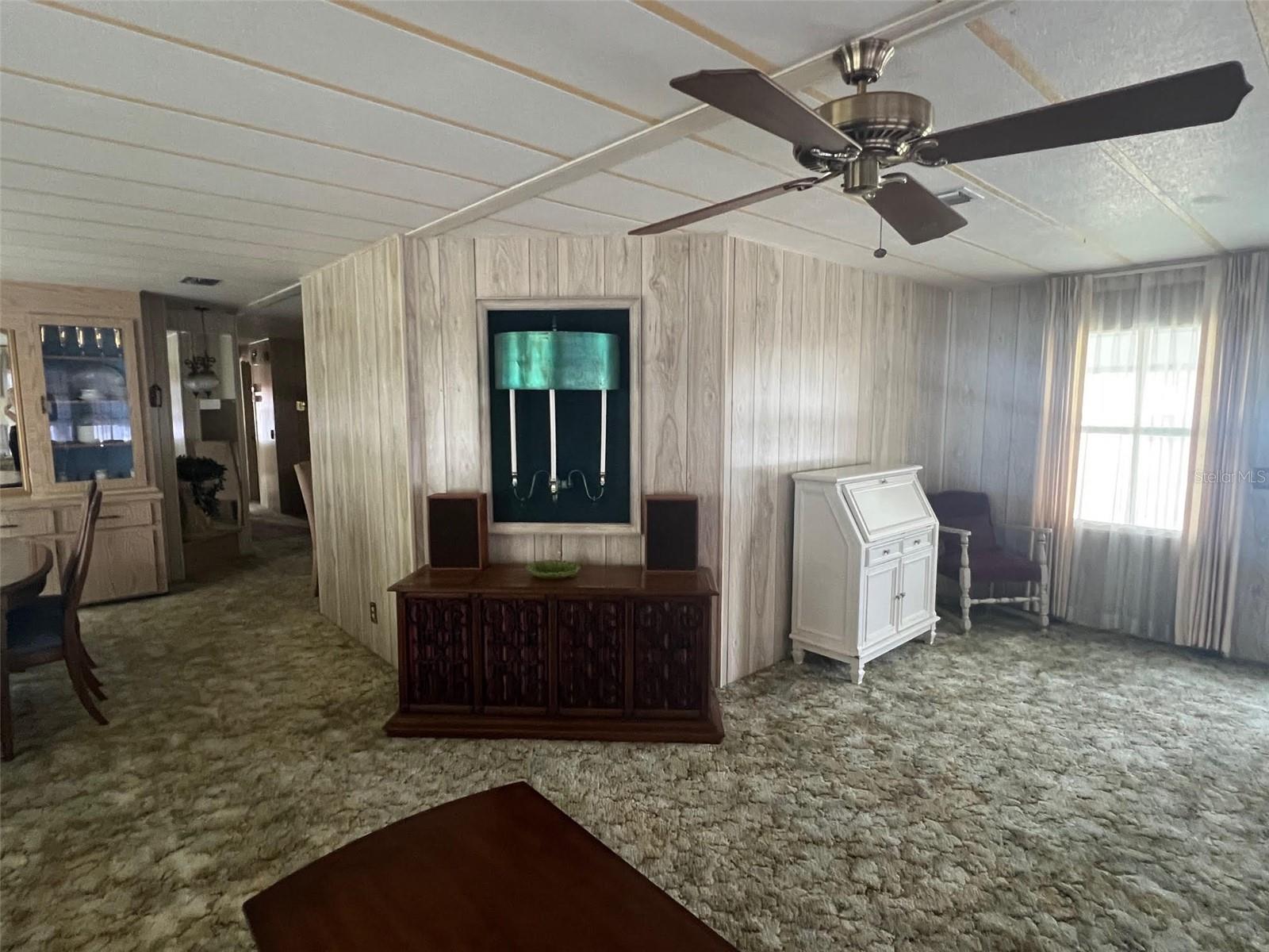 Image 13 of 28 For 760 Royal Palm Circle