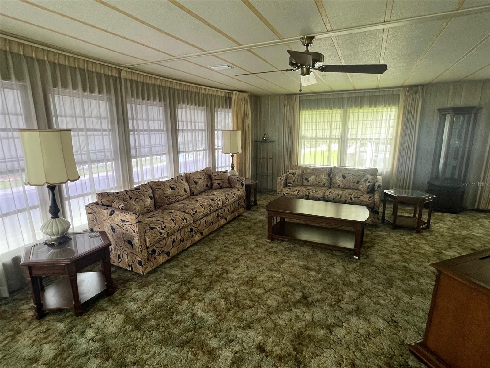 Image 15 of 28 For 760 Royal Palm Circle
