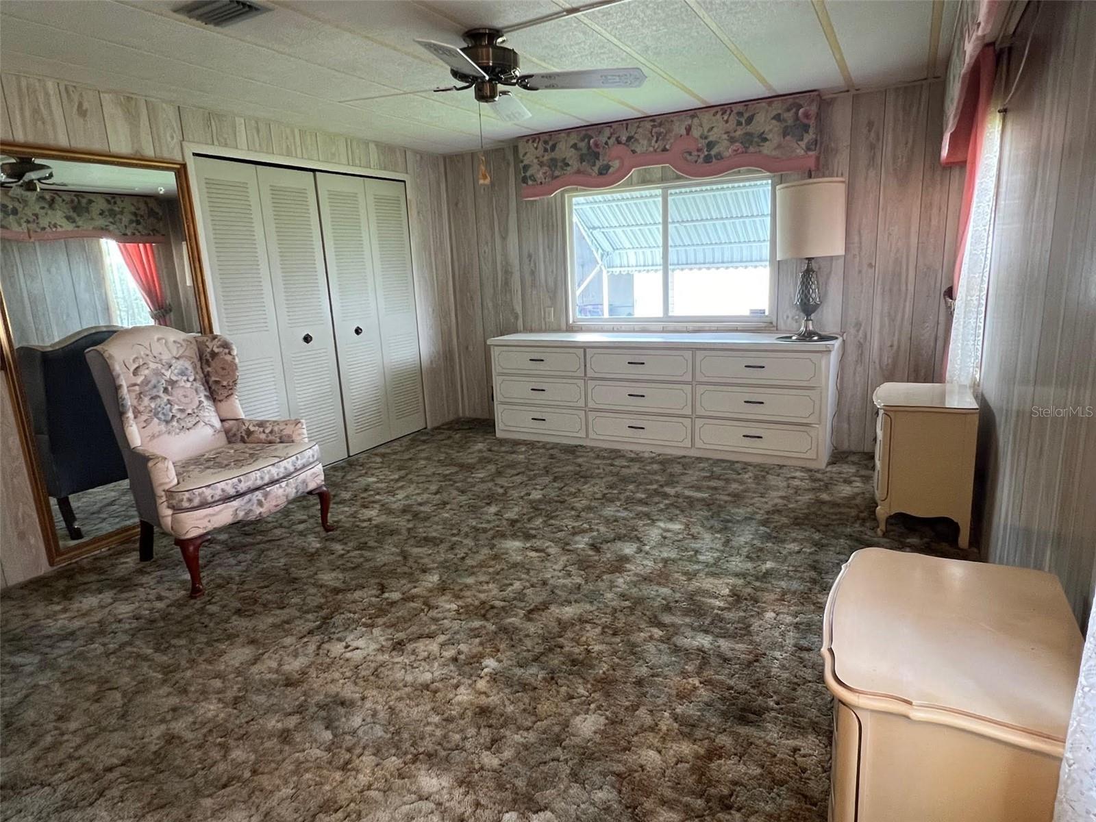 Image 17 of 28 For 760 Royal Palm Circle