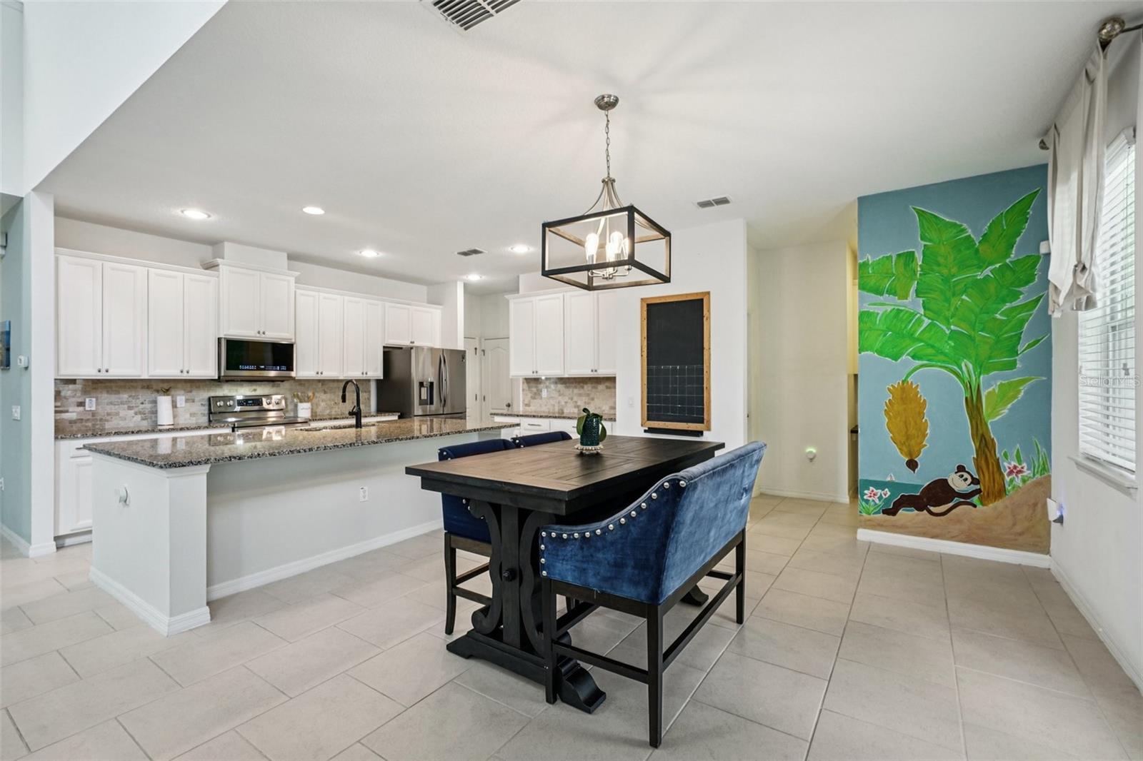 Listing photo id 12 for 7722 Tangle Rush Drive