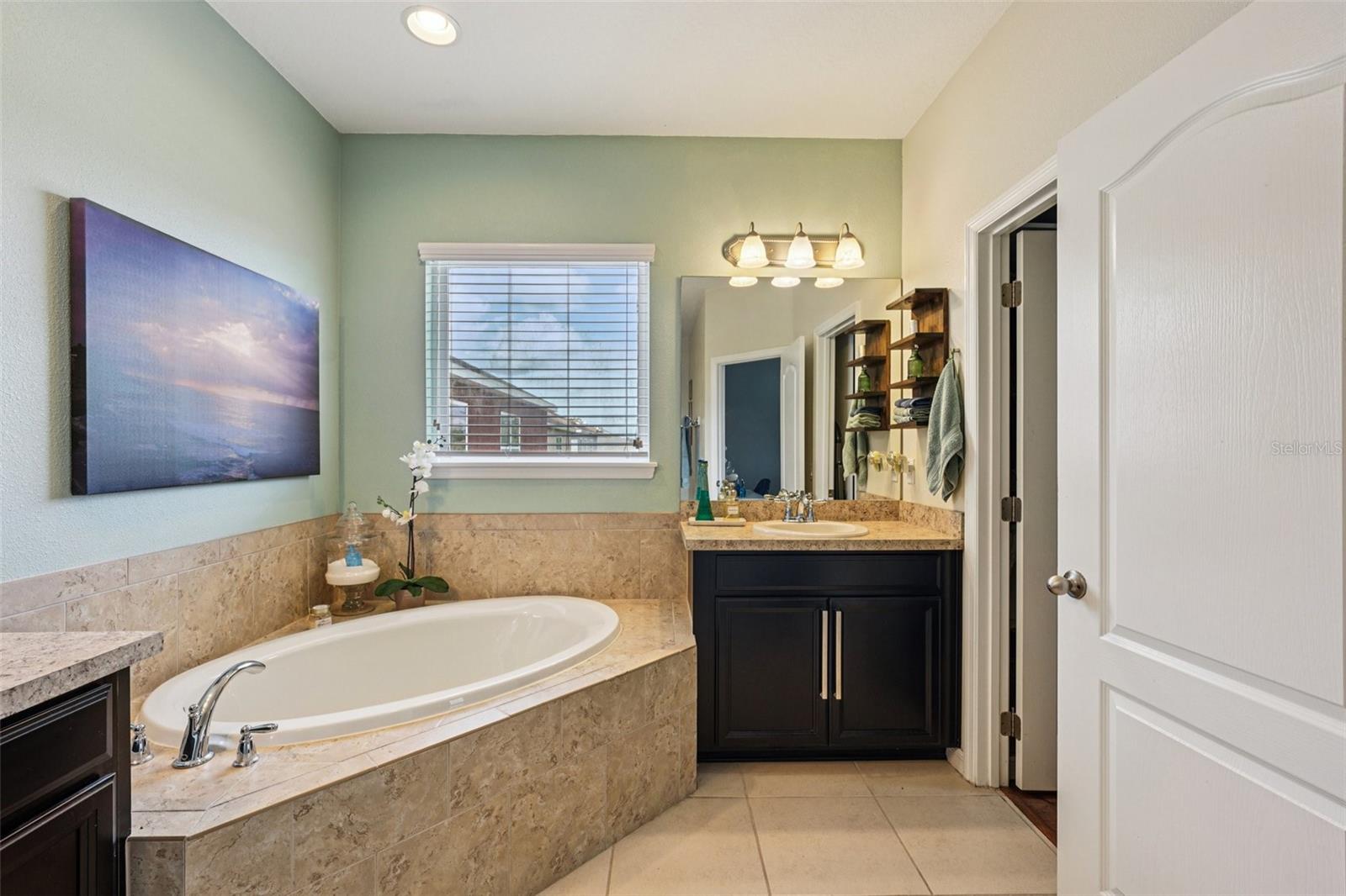 Listing photo id 39 for 7722 Tangle Rush Drive