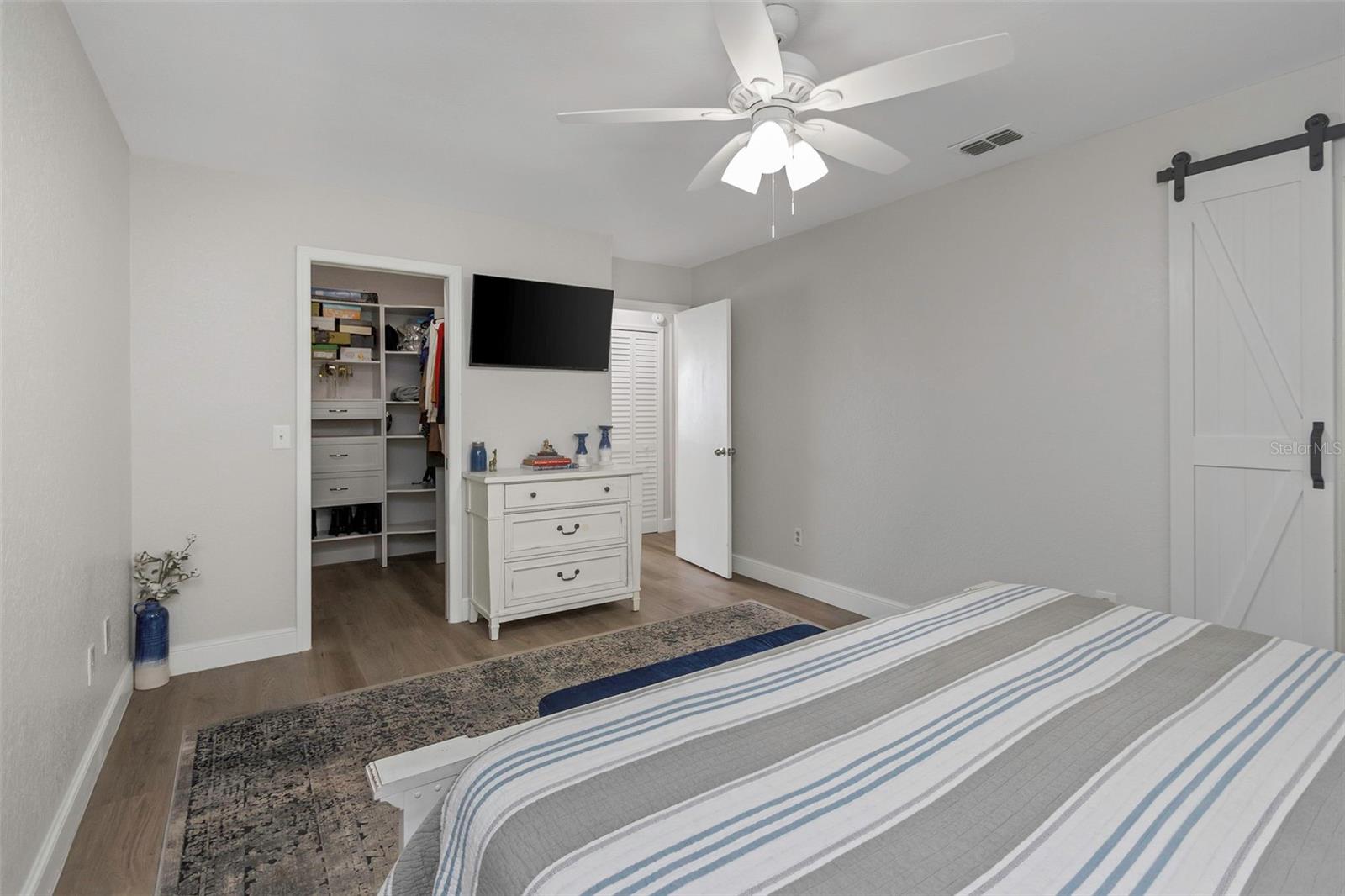 Image 23 of 47 For 10316 61st Court N