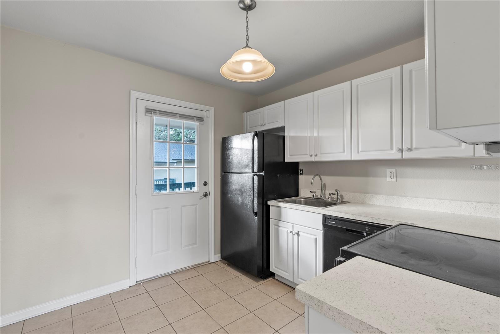 Image 11 of 15 For 201 Pine Violet Court 202