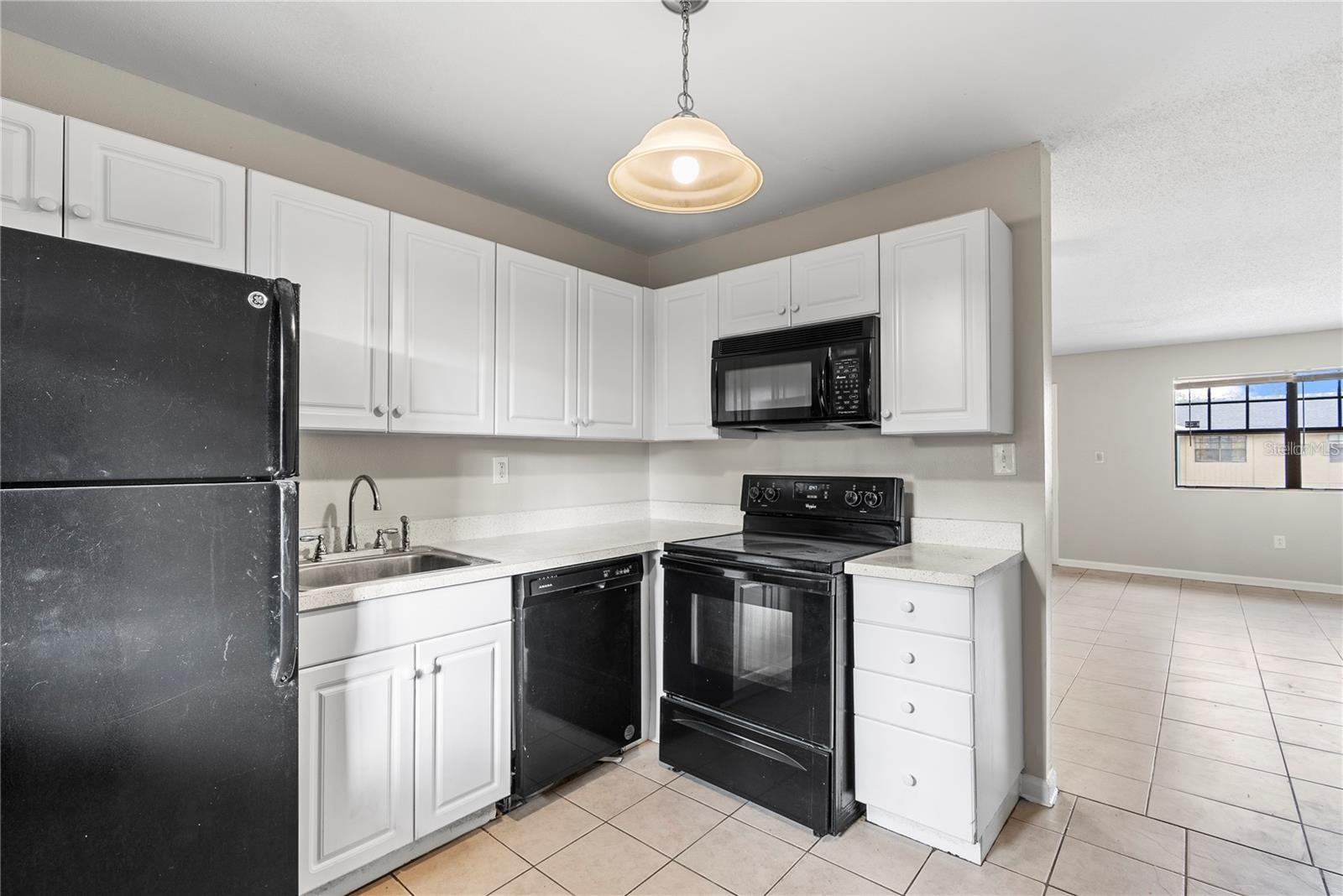 Image 12 of 15 For 201 Pine Violet Court 202