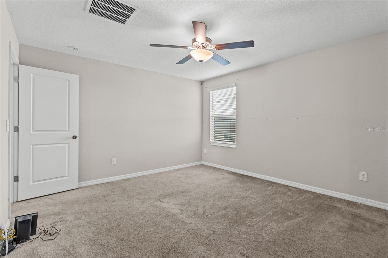 Image 18 of 37 For 16671 Kingman Reef Street