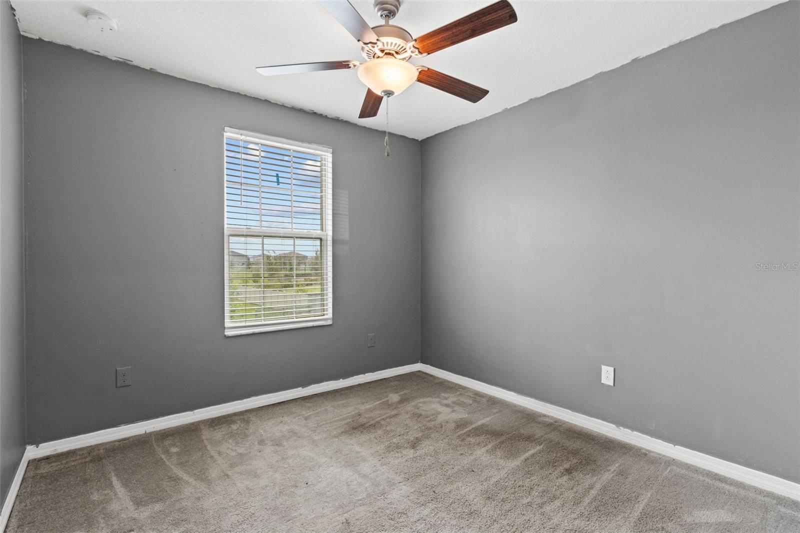 Image 26 of 37 For 16671 Kingman Reef Street