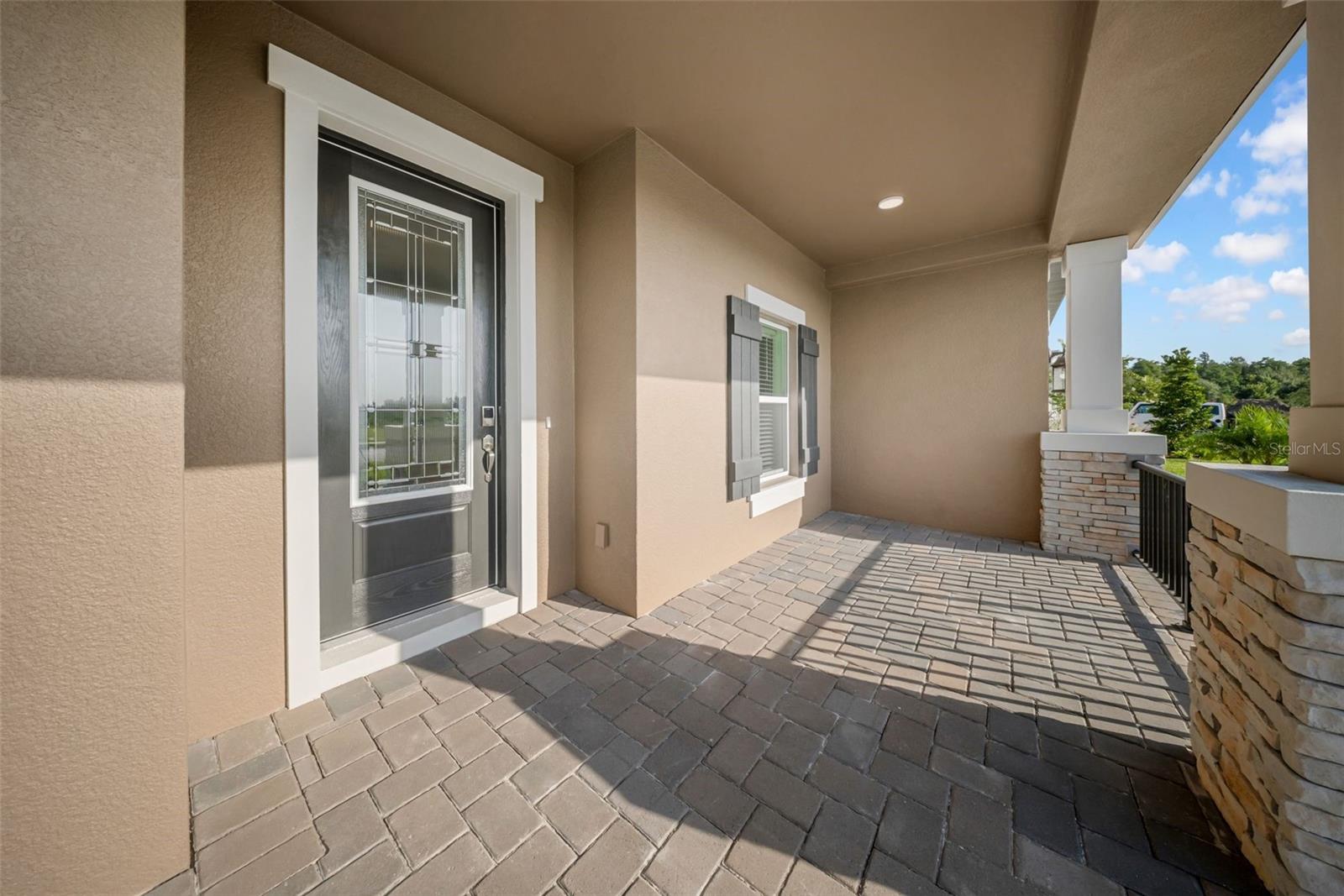 Image 28 of 86 For 5841 Riverston Avenue
