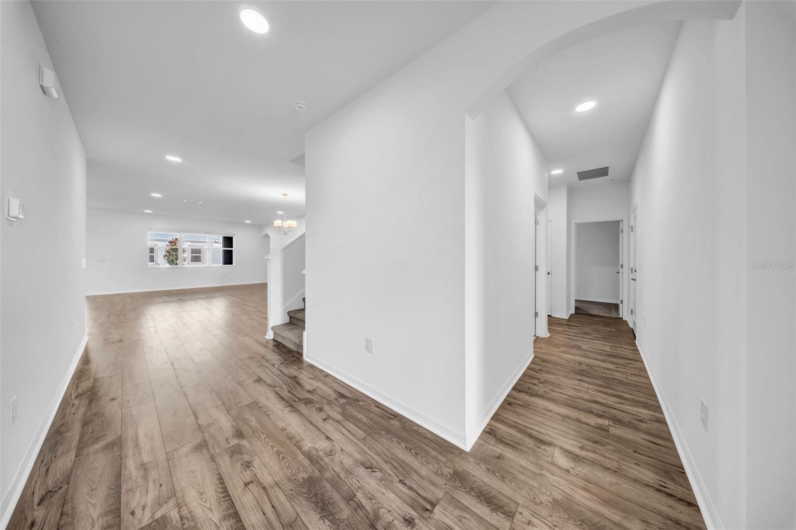 Image 38 of 86 For 5841 Riverston Avenue