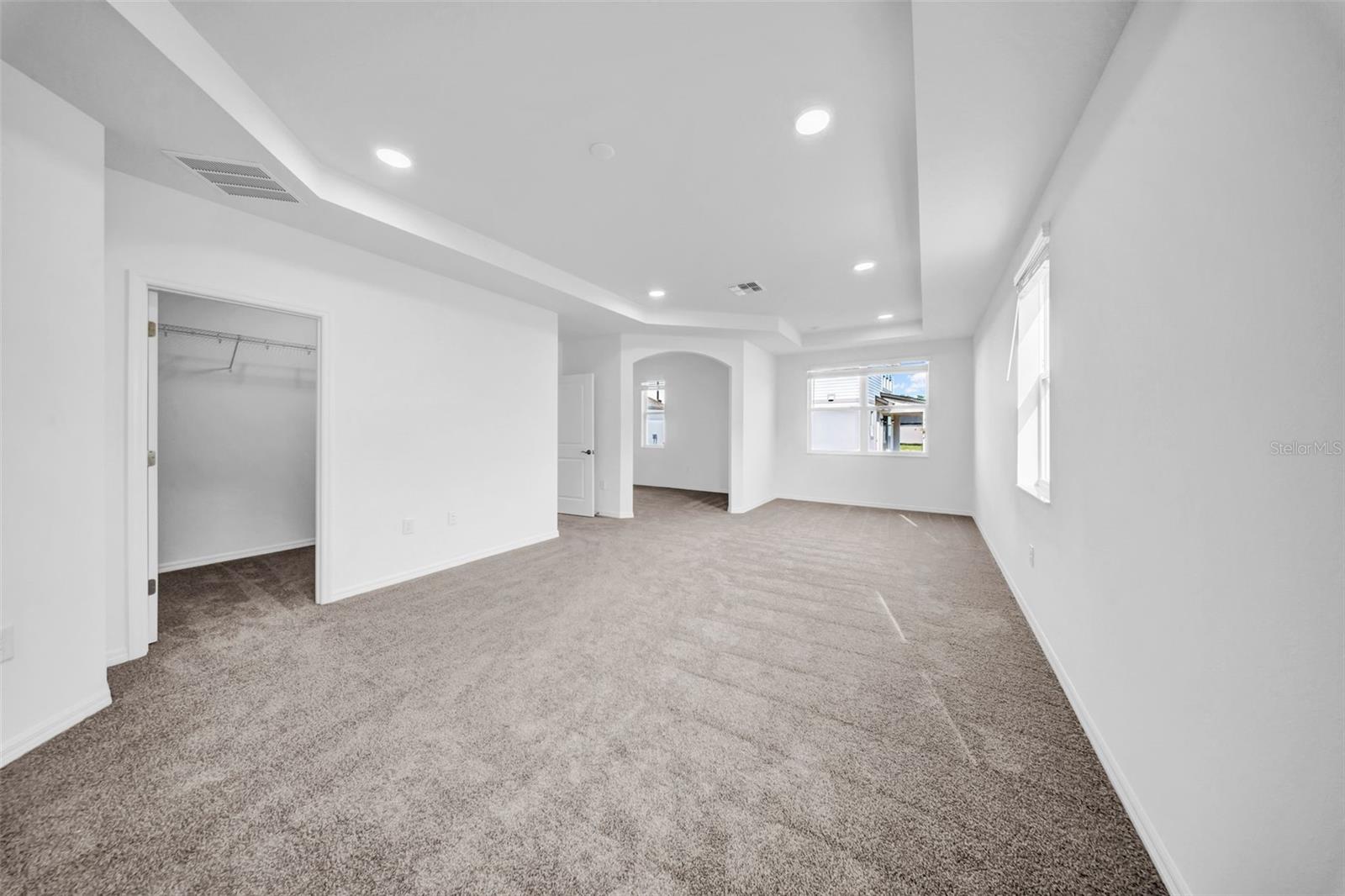 Image 61 of 86 For 5841 Riverston Avenue